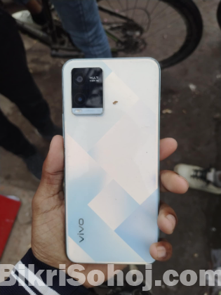 Vivo y21